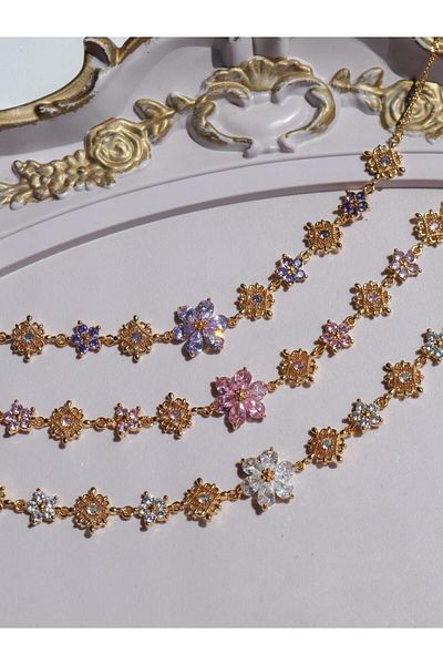 Reorah Collection Zircon Stone Flower Pattern Shiny Petals Choker Necklace