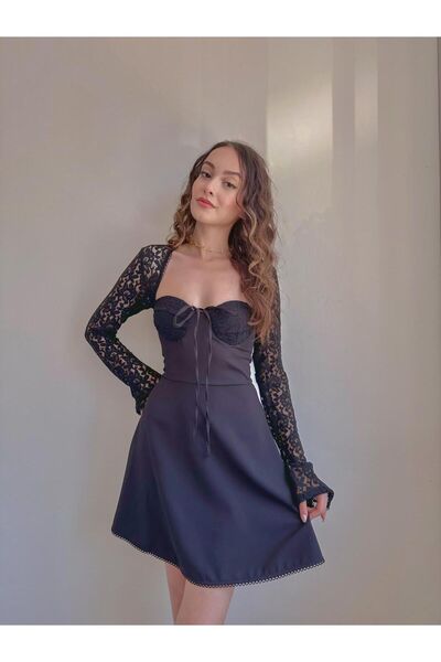 Reorah Collection Мини дантелена черна рокля