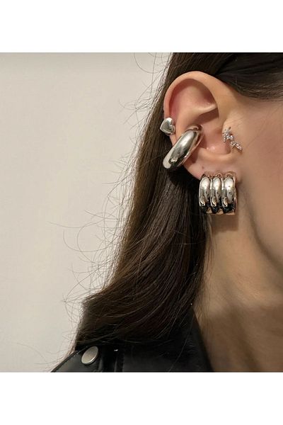 bee Steel Earrings Triple Curved Earrings