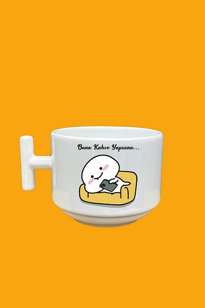 UUR STORE Make Me Coffee Printed T Mug