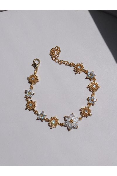 Reorah Collection Zircon Stone Flower Patterned Bracelet