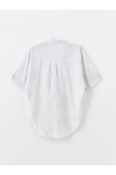 LC Waikiki LCWAIKIKI - Kimono de damă supradimensionat cu guler cămașă cu dungi clasice