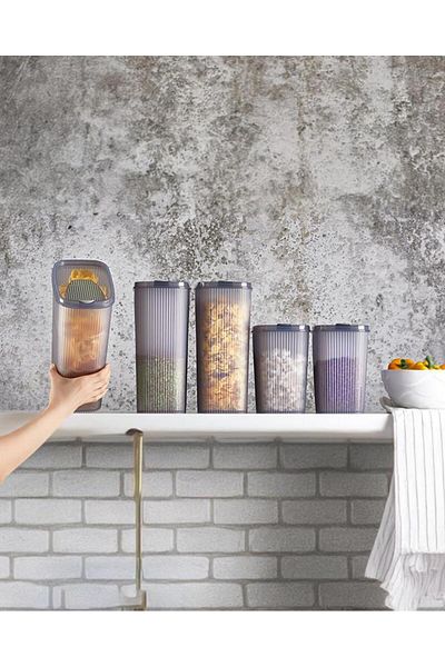 HomeTarz 4-Piece Plastic Food and Storage Container Set - 2.5 Liters and 4 Liters