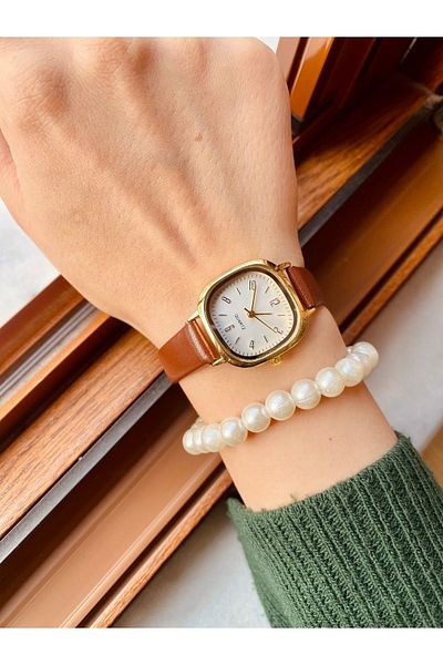 Classy Bella Women's Watch