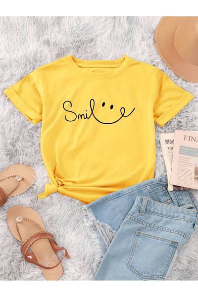 GALASHOP تي شيرت نسائي كبير الحجم بتصميم Smile Graphic