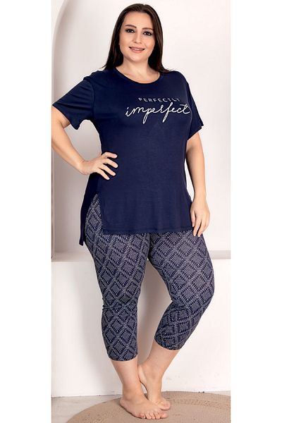 Jenny Daphne Large Size Square Patterned Crew Neck Short Sleeve Long Capri Pajamas Set - 10708