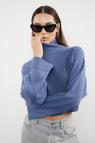 Trendyol Collection Ciemnoniebieski sweter Super Crop Basic z dzianiny TWOAW21KZ0163