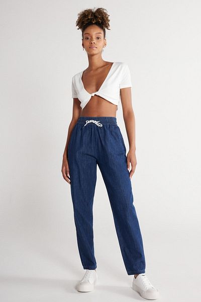 WRANGLER High Waist Regular Fit Jean Jogger - 100% Cotton