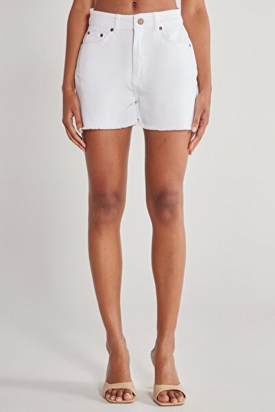 WRANGLER Regular Fit Normal Kesim Yüksek Bel Beyaz Esnek Jean Kot Şort