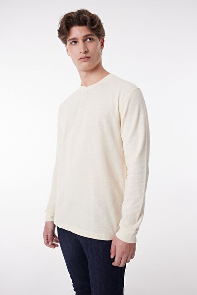 Lee Regular Fit %100 Pamuk Bisiklet Yaka Uzun Kollu Ekru Tişört