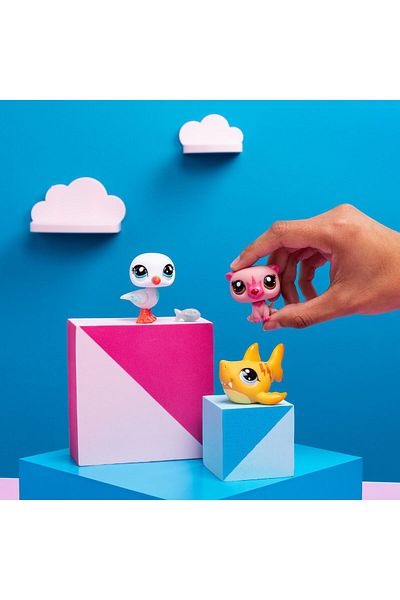 Littlest Pet Shop LPS Minis Littlest Pet Shop - 3-Piece Figure Set: Water, Sable, Seagull and Shark
