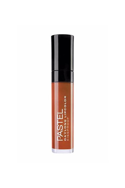 Pastel DAYLONG Liquid Matte Lipstick - No:38 Model Outfit