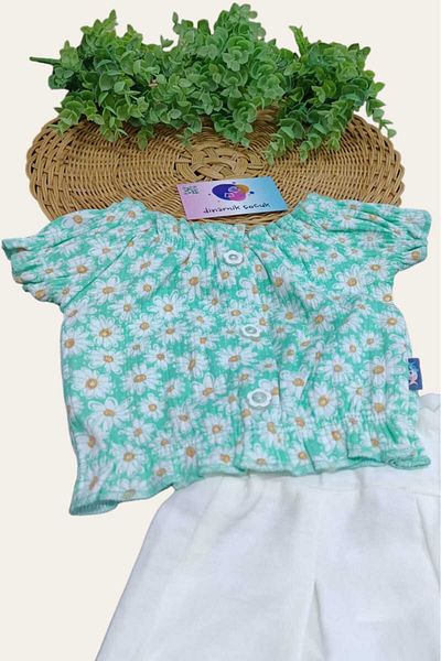 dinamik çocuk Girl's Thin Designed Summer Floral Printed Linen Set - Top and Bottom Set with Ribbed Fabric Shorts