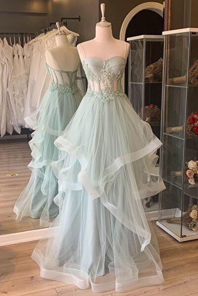 Lenta Moda Su Yeşili Gren Etekli İşlemeli Dantel Detaylı Tül Abiye & Kına Elb...