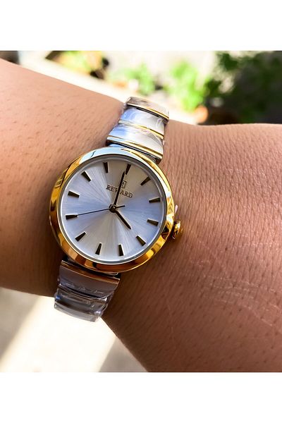 Reward Waterproof Women's Wristwatch