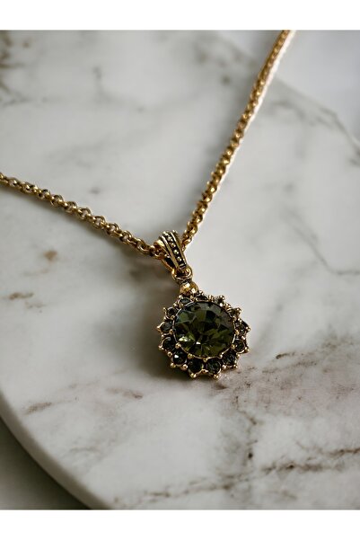 FAYRA ACCESSORIES Black Diamond Kristal Taşlı Güneş Figür Kolye