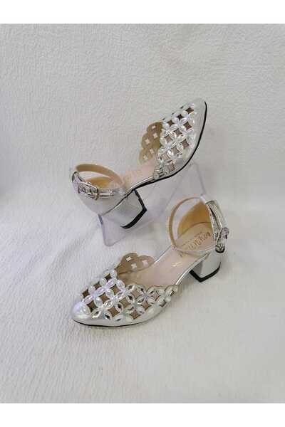 Özgür Kids BURUN TAŞ DETAYLI KIZ ÇOCUK TOPUKLU ABİYE AYAKKABI