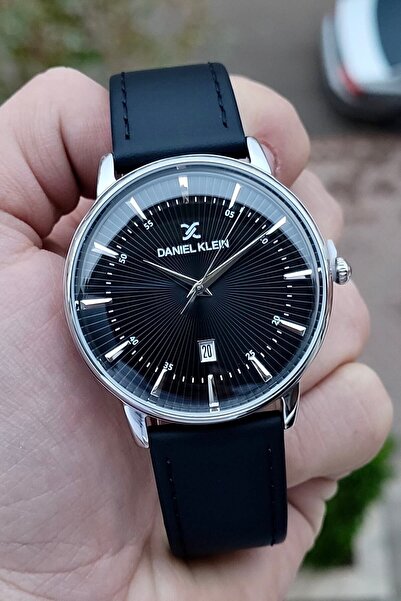 Daniel Klein Siyah Gümüş Renk Ayarlanabilir Kordonlu Takvimli Erkek Kol Saati...