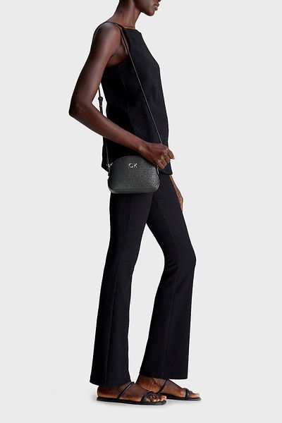 Calvin Klein Adjustable Shoulder Strap Bag with Logo K60K6118820GJ BAG K60K611882 0GJ