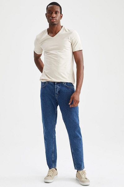 DeFacto Slim Fit bavlněné tričko s výstřihem do V – krátký rukáv M7668az22sp