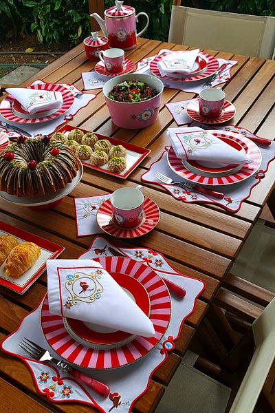 Tull Dizayn Bird Series American Serving, Napkin and Cocktail Napkin Set of 6