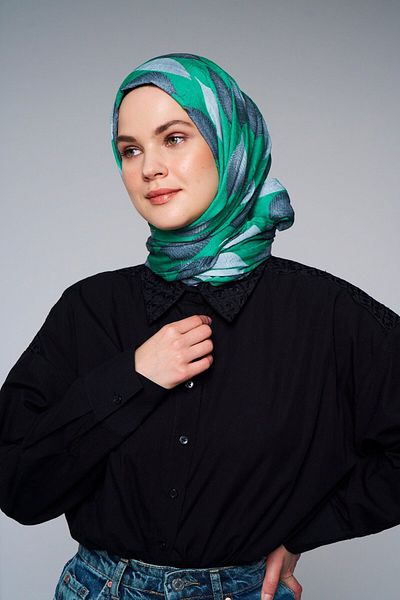 Modakaşmir Bamboo Patterned Leaf Shawl