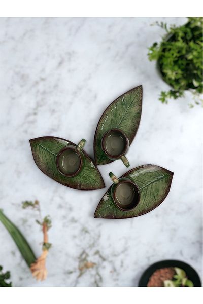 Artistic Quality Decorative Walnut Leaf Cup Set for 3 People
