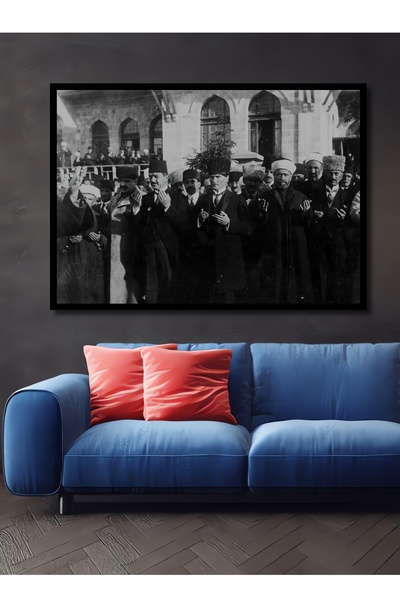 Teona Ahşap Dekoratif Yatay Dua Eden Atatürk Duvar Tablo Ahşap Dikdörtgen Tablo