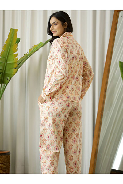 Sanskrutihomes By Styli طقم بيجامة وقميص قطني مطبوع بالكامل