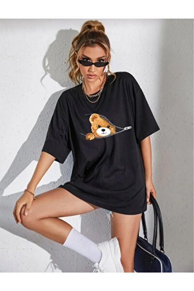 oneagılyazı تي شيرت جيب كبير الحجم مطبوع عليه دمية دب