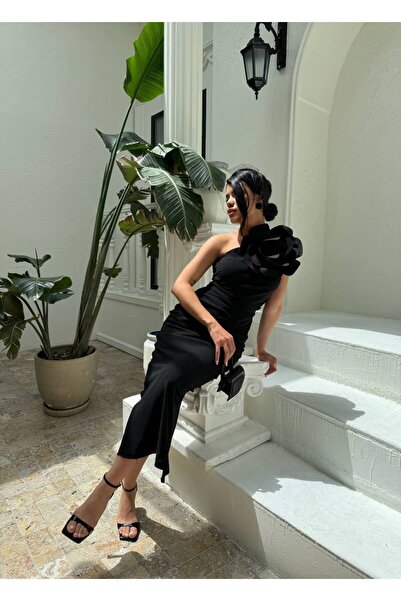 Organza Butik فستان سمكة نسائي مزين بالزهور