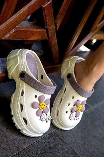 SOHO 19345-ös modell bézs-mink női papucs