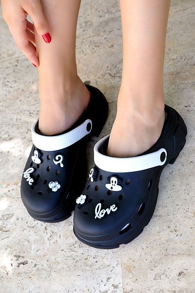 SOHO Women's Slippers 19346 - Black and White