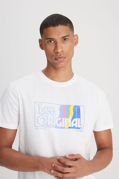 Lee Ecru-T-Shirt aus 100 % Baumwolle mit normaler Passform und Rundhalsausschnitt