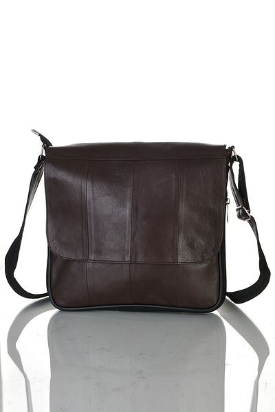 fubileather Чанта Crossman от естествена кожа с каишка през рамо