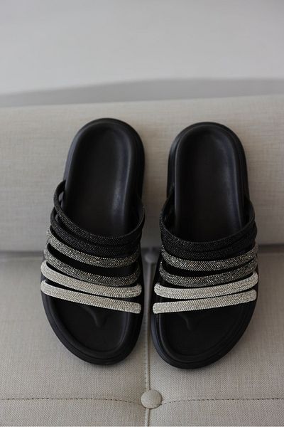 selinshoes Sonya Stone Detailed Women's Slippers - Black