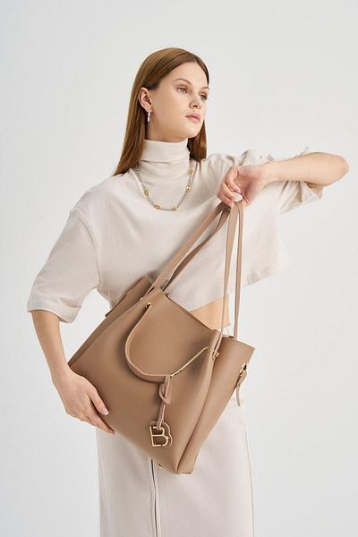 Lucky Bees Damen Hand- und Schultertasche mit Innengeldbörse