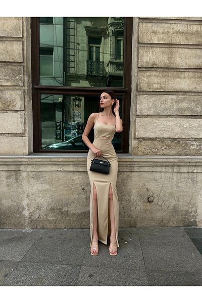 Fav Style Γυναικείο μακρύ φόρεμα σε μπεζ χρώμα - λουράκι, λεπτομέρεια παραθύρου και διπλή σχισμή