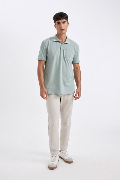 DeFacto Neues, kurzärmliges Piqué-Polo-Basic-T-Shirt mit normaler Passform D4610ax24sm