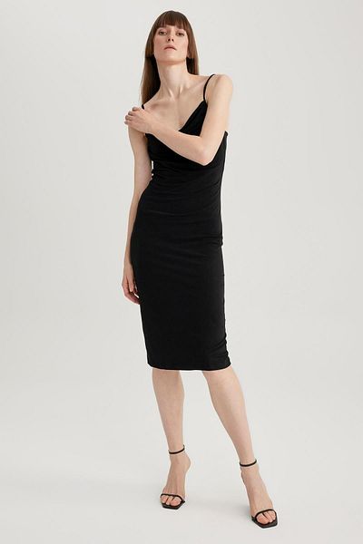 DeFacto Μαύρο Midi Bodycon Φόρεμα - Τετράγωνο Γιακά, Λουράκι A3210ax23sm