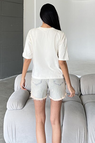 Domoda Beige Boxy Short Sleeve Women's T-Shirt - 100% Cotton Comfortable Fit @ravenna