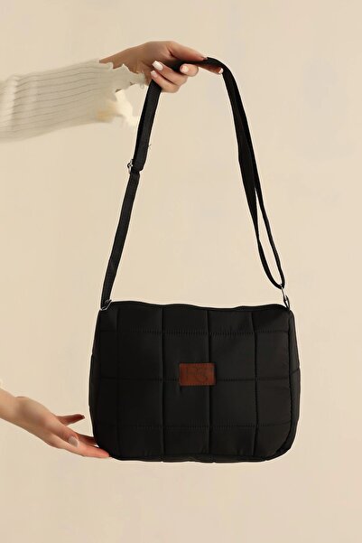 Rosmod Women's Black Quilted Comfortable Shoulder Bag