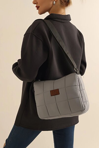 Rosmod Women's Gray Quilted Comfortable Shoulder Bag