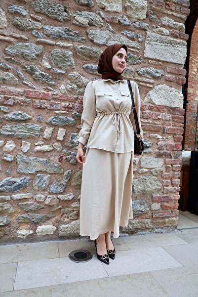 W WARGA Skirted Suit Set