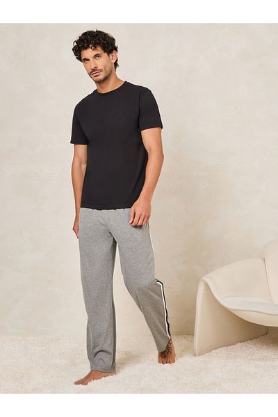 Styli Solid T-Shirt & Open Hem Piping Detail Pyjama Set