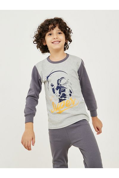 Styli Graphic Printed T-Shirt and Pants Pyjama Set