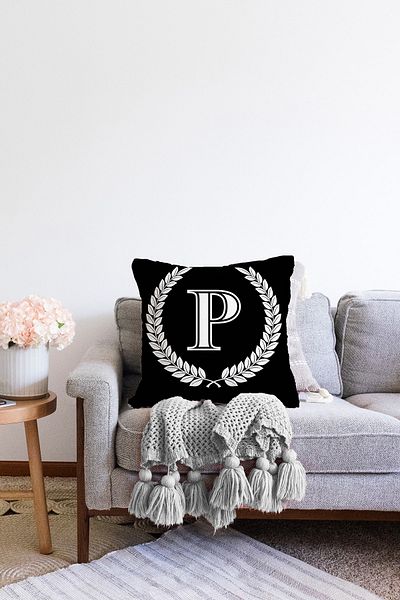 Realhomes Double Sided Black and White Wreathed Letter P Special Design Digital Printed Raschel Pillow Throw Pillow Cover