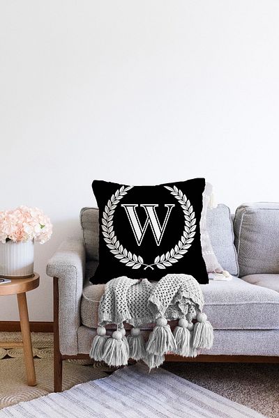 Realhomes Double Sided Black and White Wreathed Letter W Special Design Digital Printed Raschel Pillow Throw Pillow Cover