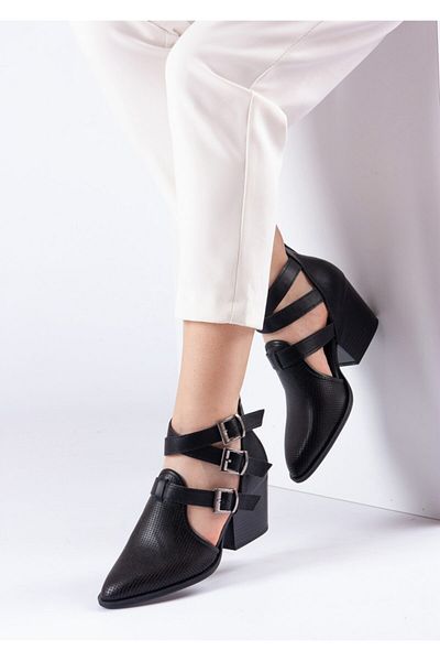 Bej Ayakkabı Bella Women's Special Design Buckle Adjustable Back Zipper Black Skin Summer Shoes