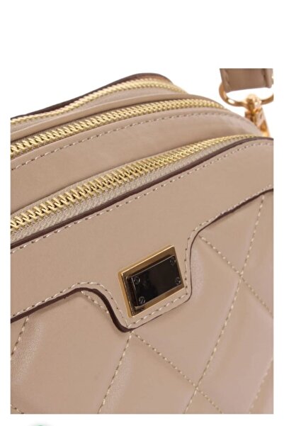 MOTTO Quilted Crossbody Bag